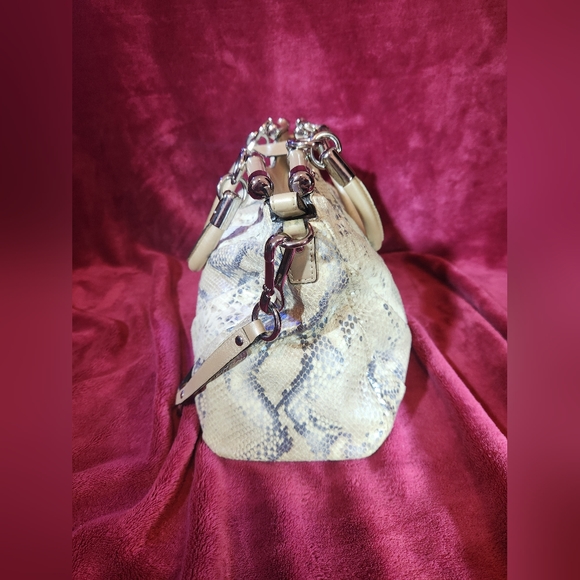 Coach Genuine Leather Python Madison Exotic Carrie Handbag F1293-21316 - Picture 3 of 8